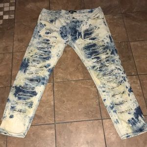 Lion Dynasty - Poshmark